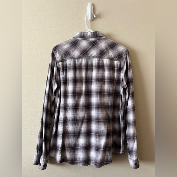 Carhartt Flannel - Picture 5 of 7